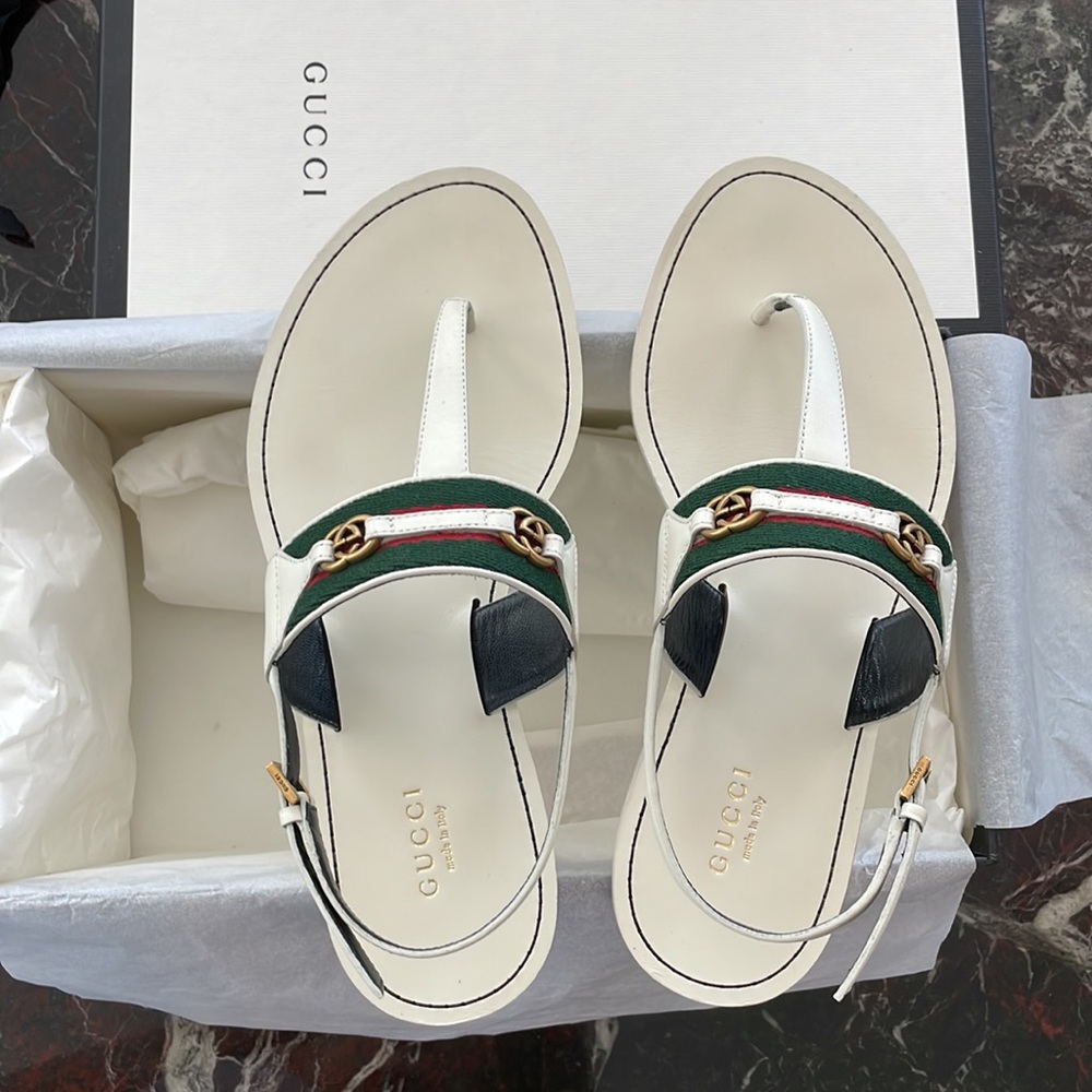Authentic Gucci Sandals - Picture 14 of 15